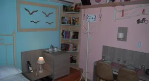 LUXURY TRADITIONAL ROOM The Small Bookstore - Image 2