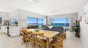 Seabreeze on the Beach - Image 2