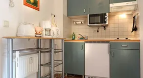 H&H Apartments im Herzen der Stadt super zentral ruhig mit Kochnischen Balkon oder Empore - Image 5