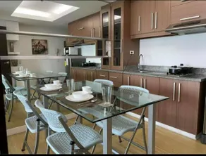 A2J Luxury 1BR BGC Balcony Suite Near BurgosCircle - Image 5