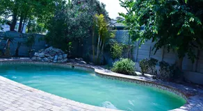 34onlincoln Guesthouse - Image 3
