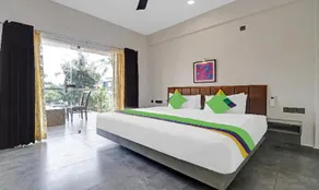 Grand Vistara Airport Suites - Image 2