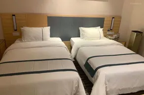 City Comfort Inn Shanghai International Automobile City Tongji University - Image 4