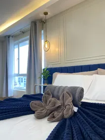 BLUE PENTHOUSE - Image 2