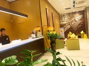 IU Hotels·Zhongshan Xiaolan Parkway Plaza - Image 2