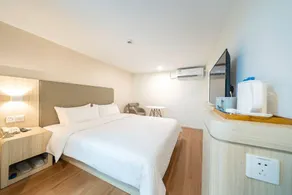 Hanting Hotel Shanghai Wujiaochang - Image 4