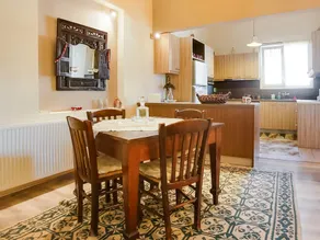 Homely Holiday Home in Sernikaki with Balcony - Image 2