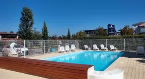 Balcon ★ Parking ★ Clim ★ Piscine ★ T2 Moderne et Equipé - Image 5