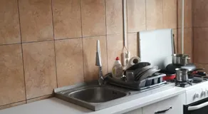Apartament 2 camere Mangalia, parter-gradinita, 5 min de Portul Turistic - Image 3