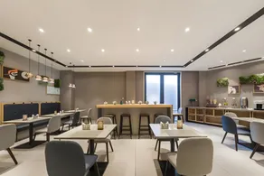 Home Inn Style Binzhou Boxing Administrative Center - Image 5