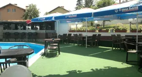 Family Hotel Yagoda88 - Free Parking - Image 4