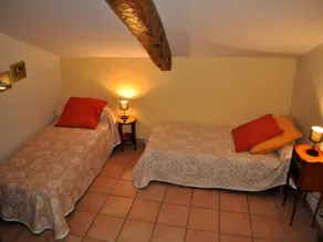 Country House in Lussan near Pont du Gard - Image 3