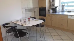 Appartamento adatto alle famiglie con terrazza e giardino | Vista sul giardino - Image 4