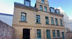 Design Studio in Hinterhof-Remise - Image 4