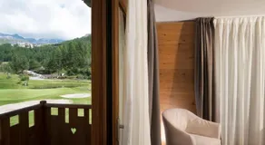 3 Chalets Aparthotel - Image 5