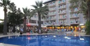 MC MAHBERI BEACH HOTEL - Image 1