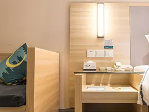 City Comfort Inn Nanning Mingxiu East Road Shishan Park Metro Station - Image 2