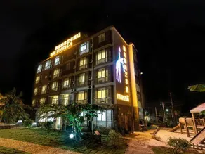 Weidao Lanwan Art Hotel - Image 5