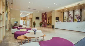 Lavande Hotels Jingshan Bus Station - Image 2