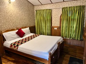 Indraprastham Houseboat - Image 4