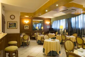 Hotel Cristallo Torino - Image 2
