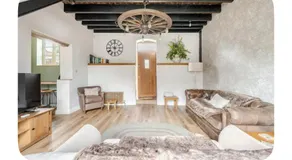 The Hurst Stable - Image 4