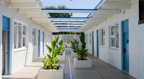 The Clovercrest Hotel Motel - Image 3
