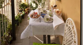 M Club De Luxe B&B - Image 5