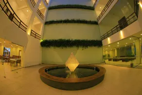 Hotel Refresh Blue - Image 4