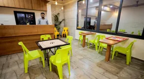 Hotel The Premier Somnath - Image 4
