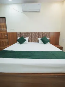 Hotel Amogh Palace - Image 5