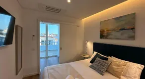 FEEL FARO Guesthouse - Boutique Stay with Terrace in Central Faro - Image 2