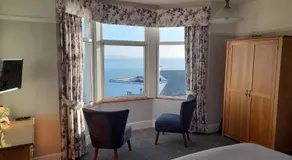 Wild Air Guest House - Image 2