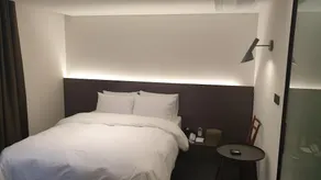 H hotel Gasan - Image 1