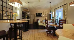 The Dolphin Hotel Exmouth - Image 4