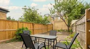 Wilton house - 3 bedroom house with garden - Image 4