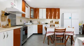 Casa Dacică - Rasnov Central - Free Parking - Close to Bran, Brasov, Dino Park & Restaurants - Image 3