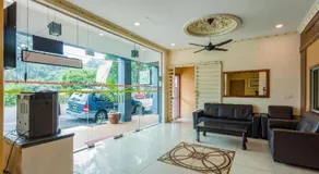 Hotel Sri Malim - Image 3