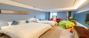 Maision New Century Hotel Yingzhou Yancheng - Image 5