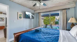 Purely Pompano, Pool, Water front, Paddleboard, Beach, 5 bedroom 3 bath - Image 2