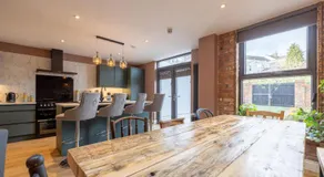 Boutique Stays at 78 - Image 3