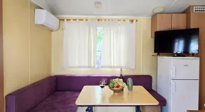 Camping Costa Dorada Bungalow Maia - Image 3
