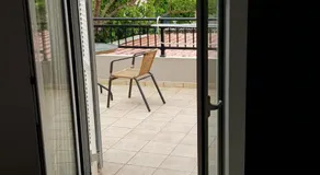 Mikes Apartment - Image 4