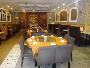 Vienna Hotel Shenzhen Bijiashan Yinhu Metro Station - Image 2