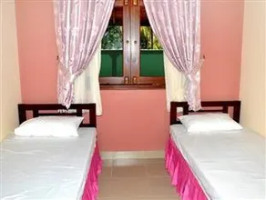 Airport Villa - Image 3