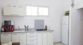 Alona's Apartments - Image 2