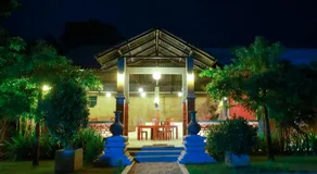 Village Avenue Resort - Image 3