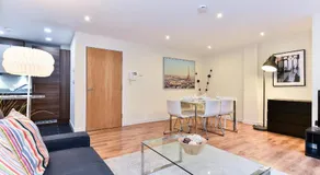 London Bridge Central Apartments - Image 2