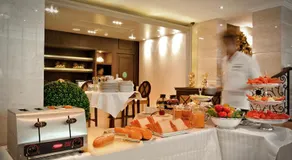 Gulliver's Tavern Hotel - Image 4