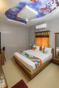 The Sky Comfort - Hotel The Heaven, Dwarka - Image 2